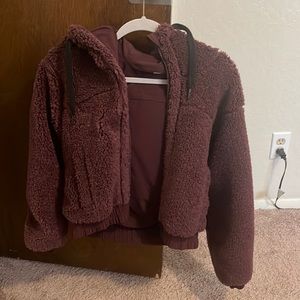 Women’s lululemon jacket size 8